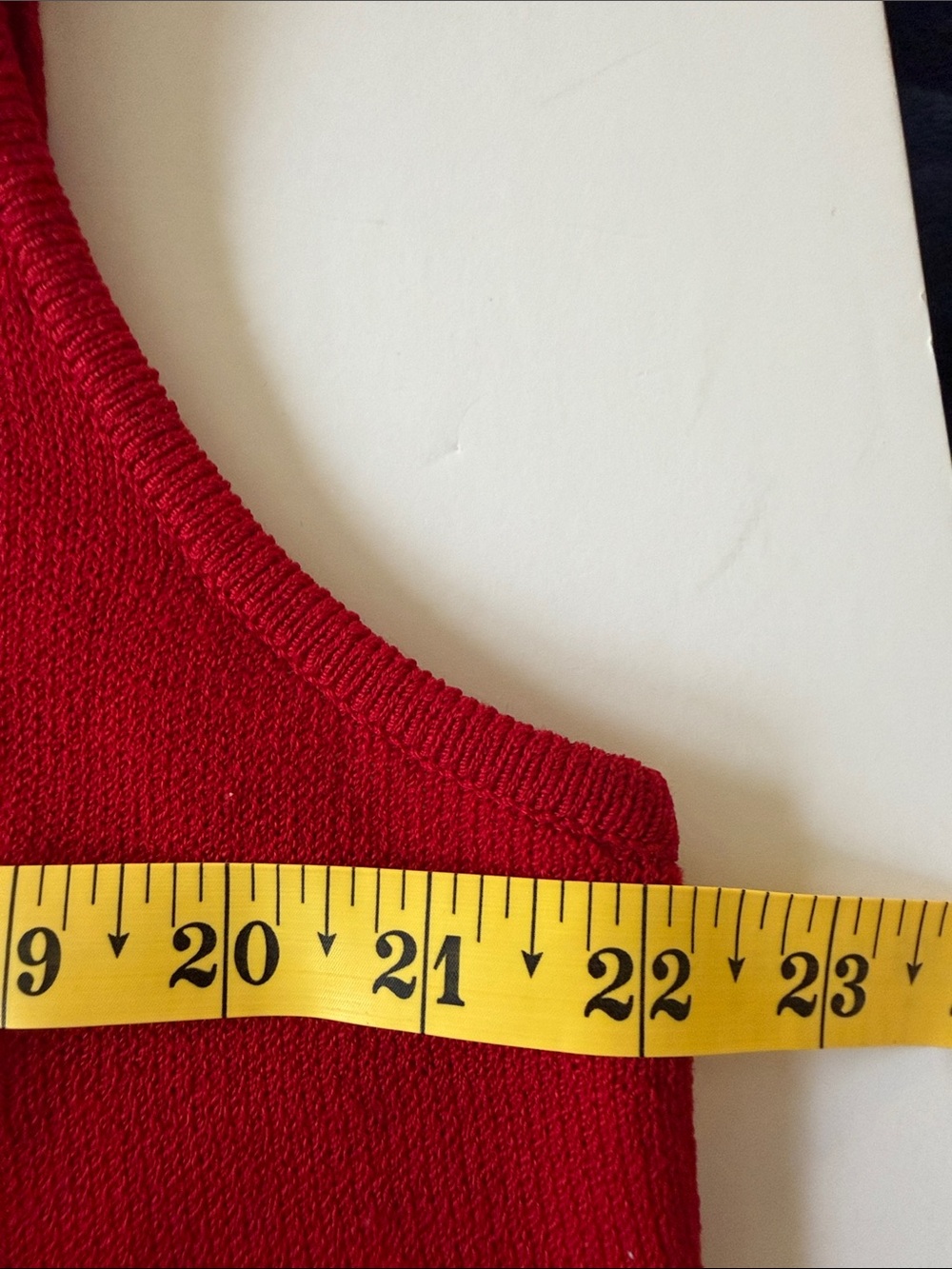 St. John Red Knit Shell Sweater Top Size L Luxury Designer Sleeveless Mock Neck - Picture 4 of 7